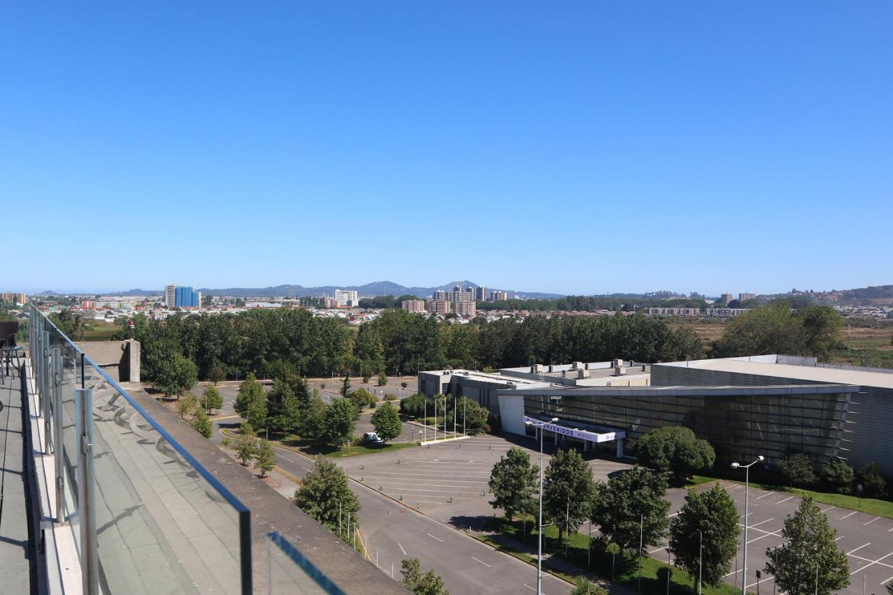 Wyndham Concepcion Pettra Otel Dış mekan fotoğraf View of the San Jose skyline from the rooftop of the Fairmont San Jose