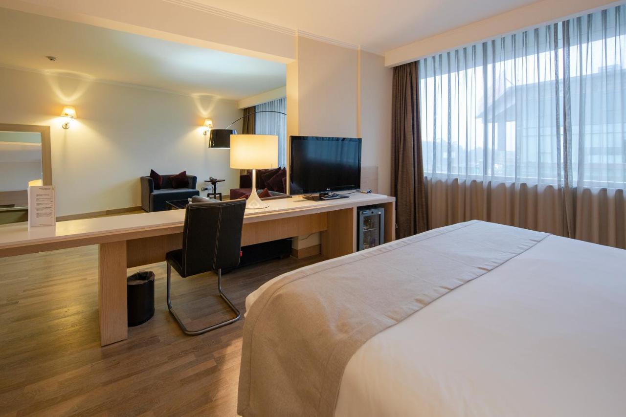 Wyndham Concepcion Pettra Otel Dış mekan fotoğraf Deluxe Room